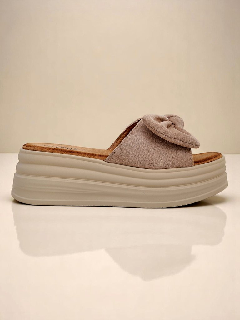 Royalfashion Дамски чехли на платформа Givan