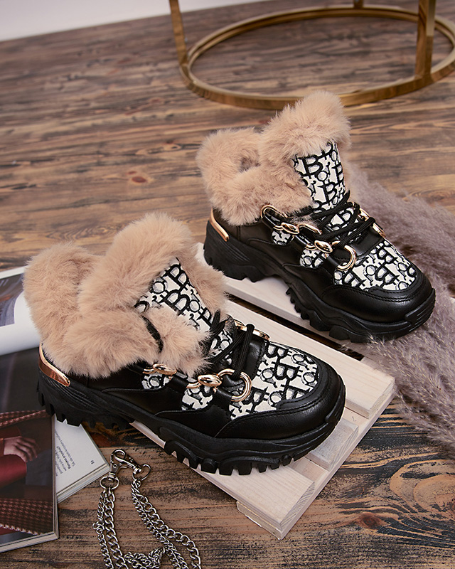 Дамски спортни обувки с кожа в черно Reyma- Footwear