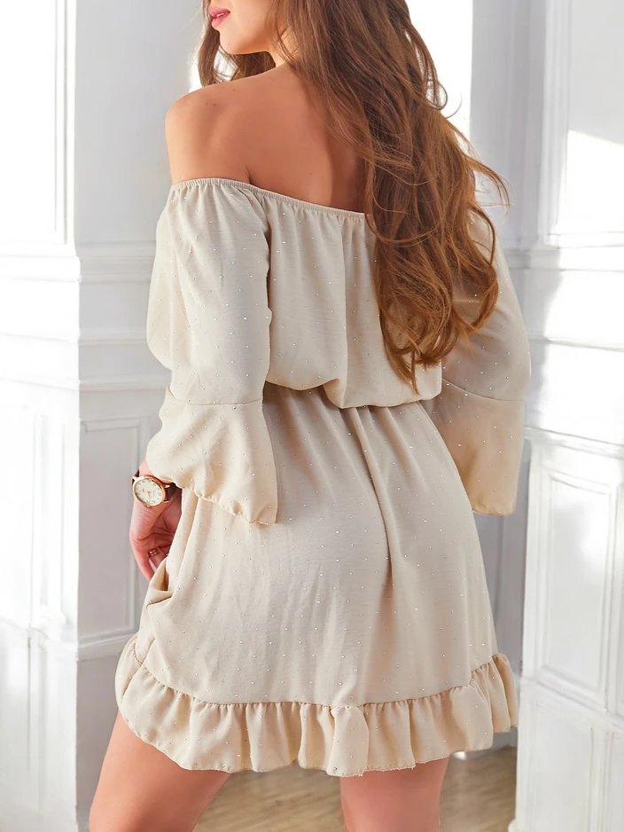 Royalfashion Дамска мини рокля с голи рамене и дълги ръкави, украсена с камъчета