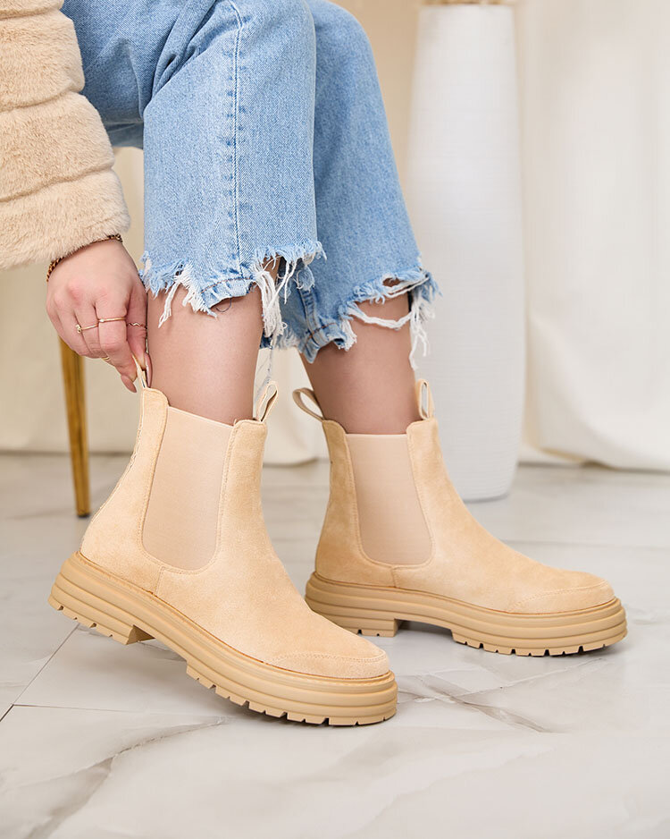 Royalfashion Бежови дамски ботуши с декоративна каишка Loffdo