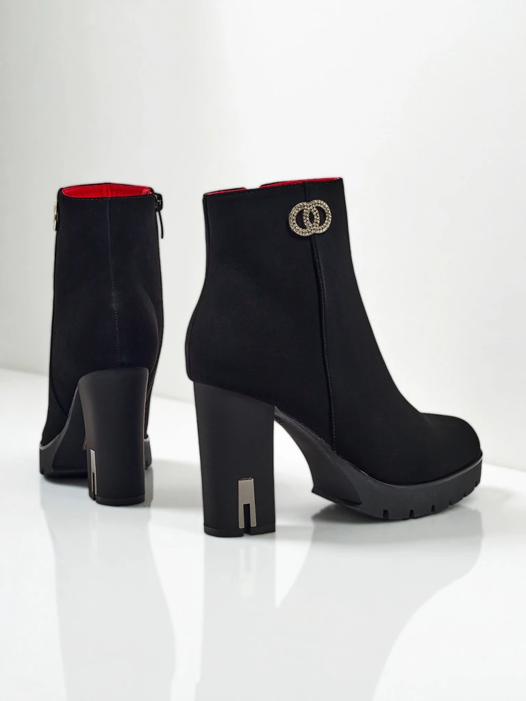 Дамски боти до глезена от матова еко кожа на ток Olivane