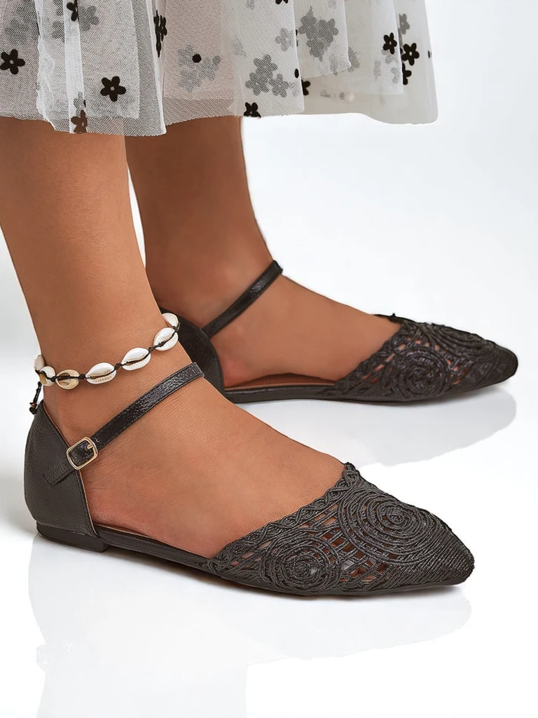 Royalfashion Дамски ажурни сандали Lare