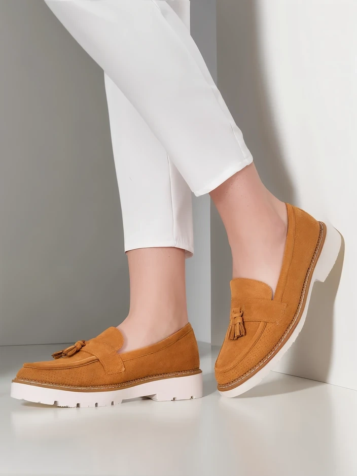 Royalfashion Женски перфориранa мокасини Esiobb