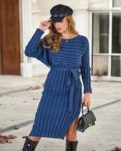 Тъмносиньо