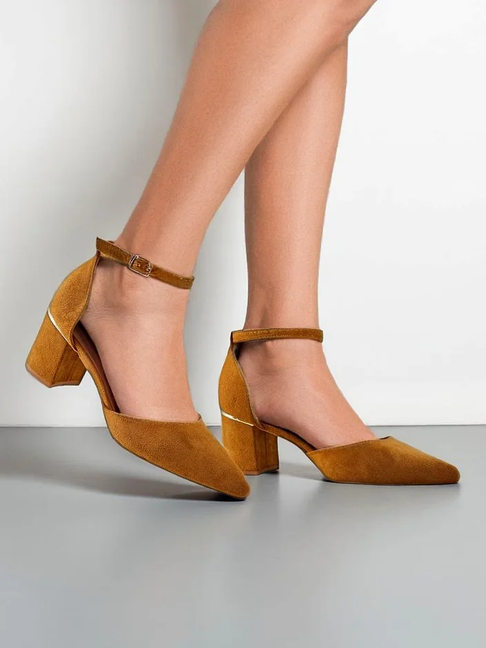 Роялфешън дамски обувки с нисък ток Caelda