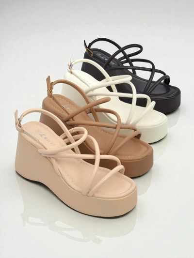 Royalfashion Дамски сандали на котурн Skyline Straps