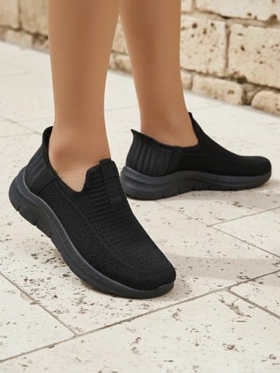 Royalfashion дамски обувки спортен тип с прибиране от текстил Secat