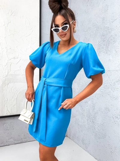 Рокля mini с ръкави тип пух и V-образно деколте