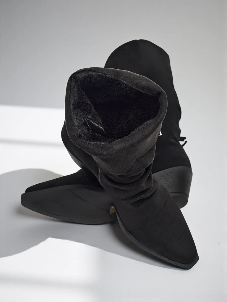 Дамски каубойски ботуши на ток с ресни Selva