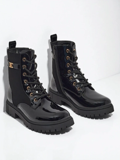 Боти с връзки от еко матова и лакирана кожа Alvinea