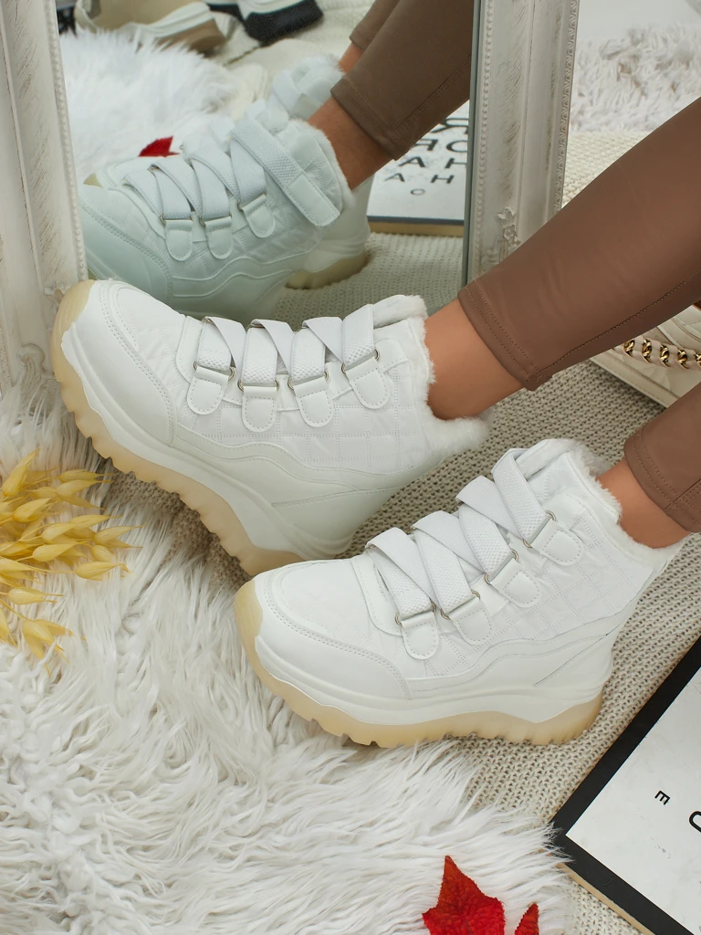 Дамски боти тип сноубутс Auralen