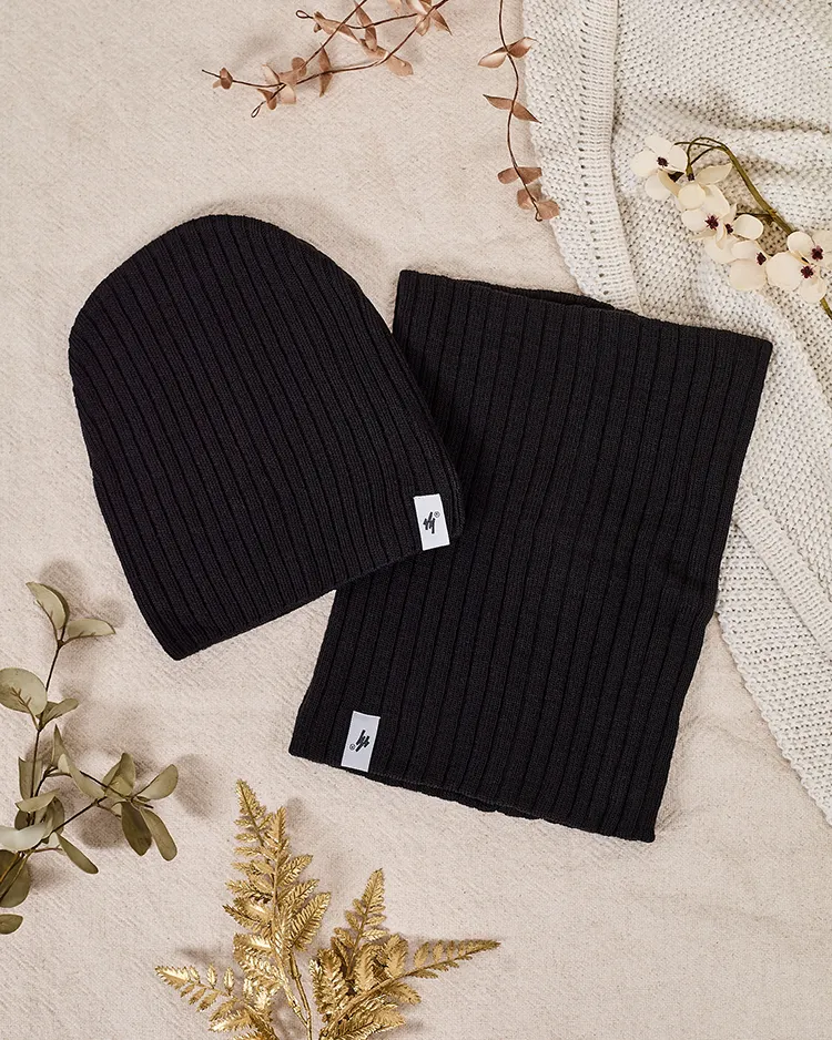 Зимен комплект от Royalfashion Universal - шапка тип бини с шал на туба