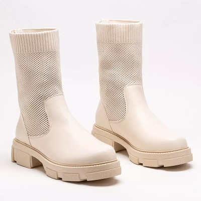 OUTLET Ażurowe beżowe damskie botki na płaskim obcasie Roibu - Obuwie