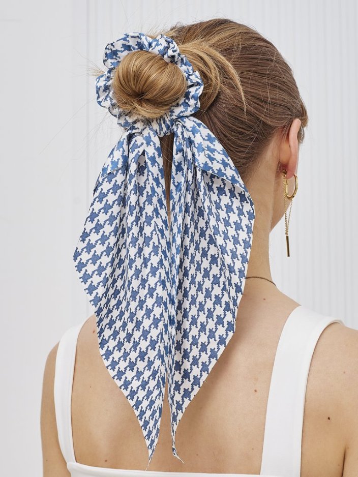 Royalfashion Ластик за коса с карирана панделка Kratella