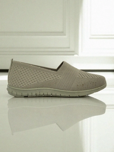 Дамски мокасини Gaia Verde – удобни зелени обувки от плат на равна подметка