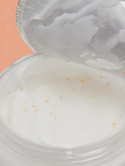 Luxelux FREESIA BLOSSOM Боди балсам с зелен чай и мед 250 мл