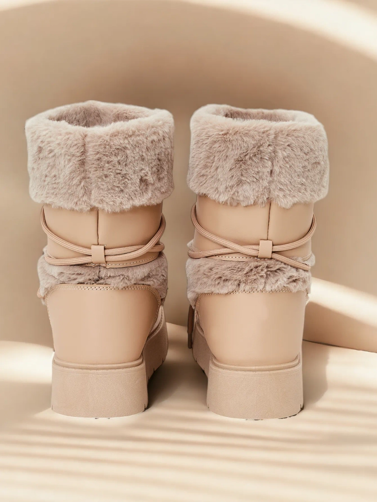 Роялфешън Дамски снежни ботуши Волио