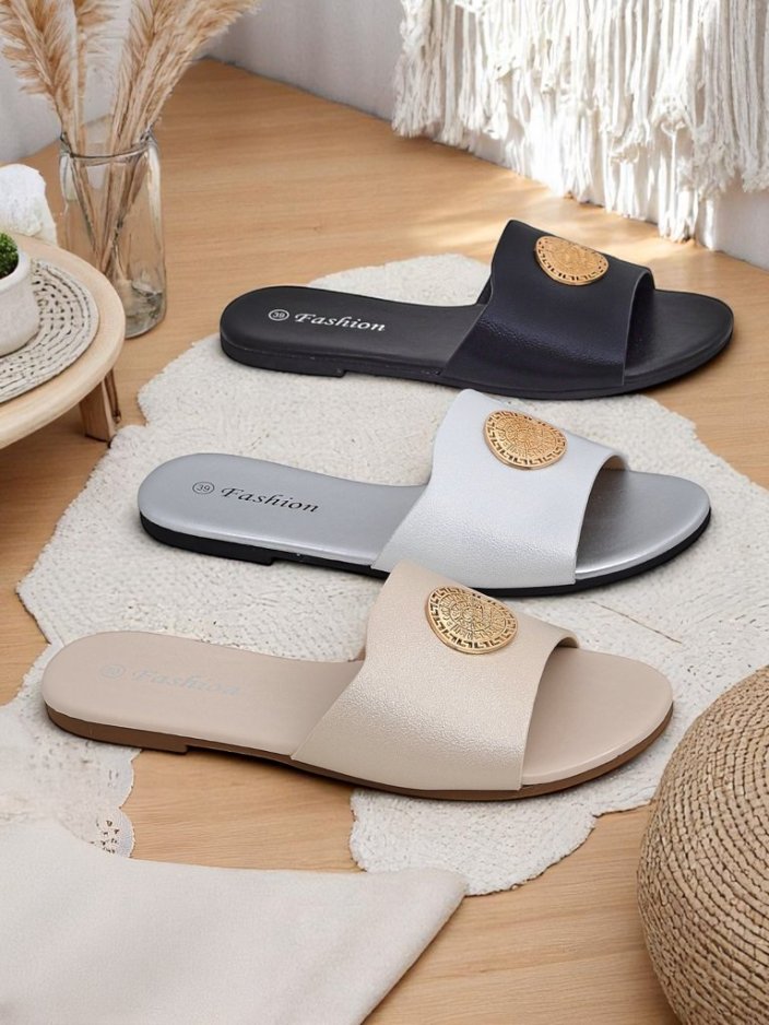 Royalfashion Дамски чехли на равна подметка Golden Slip