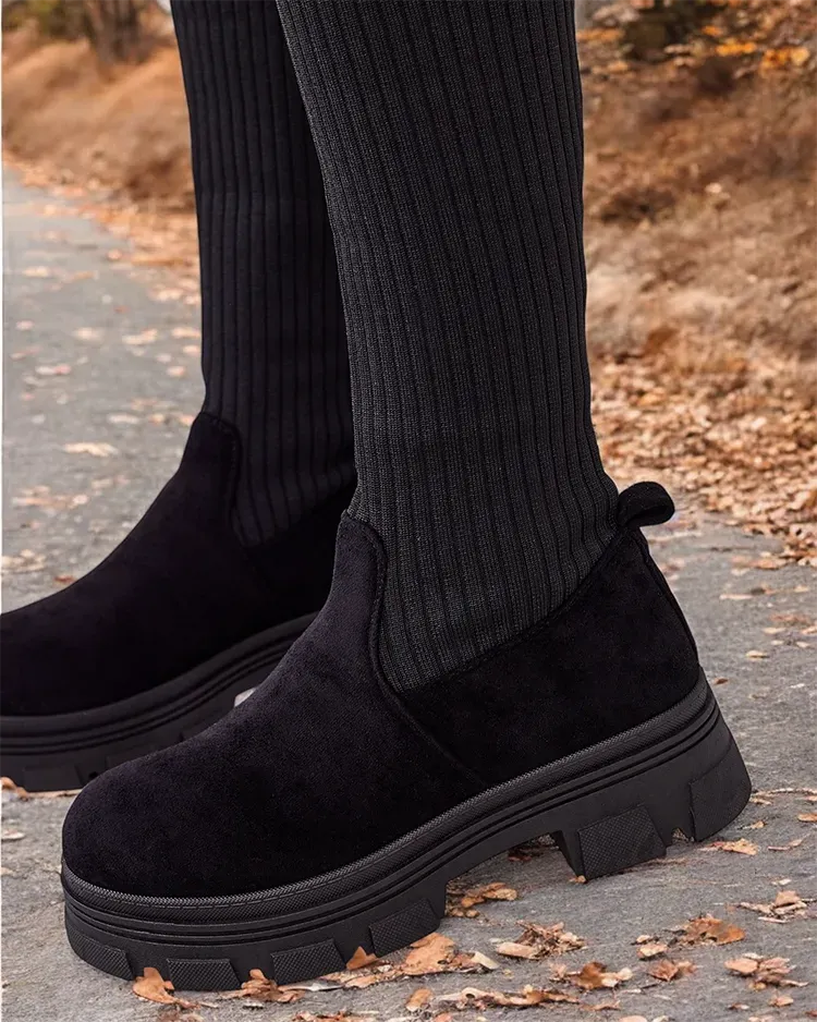 Royalfashion Дамски ботуши Anobbi с приплъзване