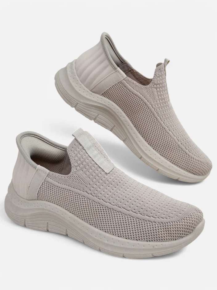 Дамски маратонки Livia Bianco – мрежести обувки за лятото и пролетта