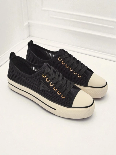 Melania Nero – дамски кецове от мрежеста материя на плоска подметка 3 см