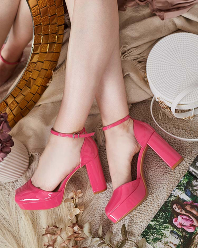 Royalfashion Дамски сандали Lefeyoa с лакиран ток