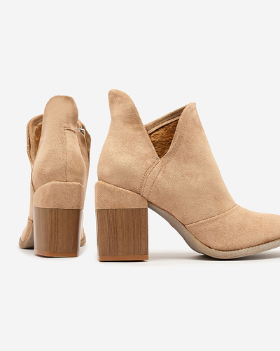 Royalfashion Черни дамски ботуши на ток Ricteas