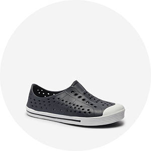 Тъмносиньо