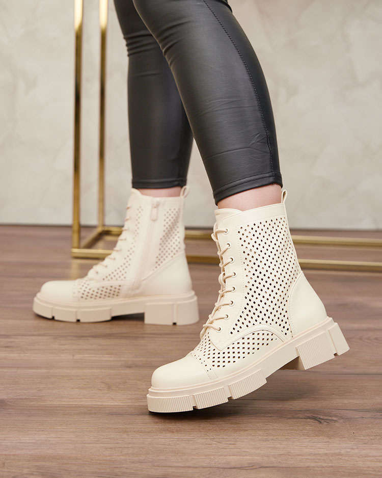 Ажурни бежови дамски боти с плосък ток Rolika - Обувки