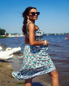 тъмнозелено || мента