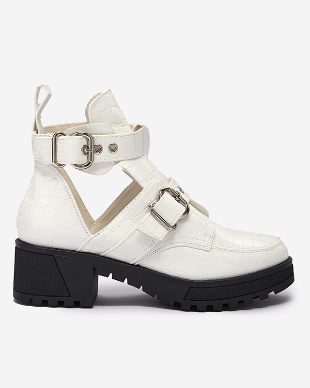 Бели лакирани дамски ботуши с изрязване и релеф Malevib- Footwear