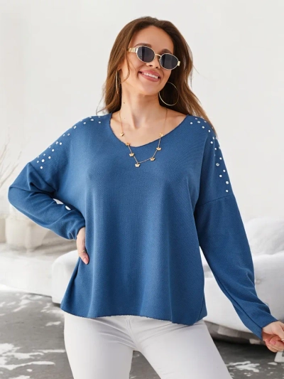 Дамски тънък вискозен пуловер Royalfashion с камъчета на раменете