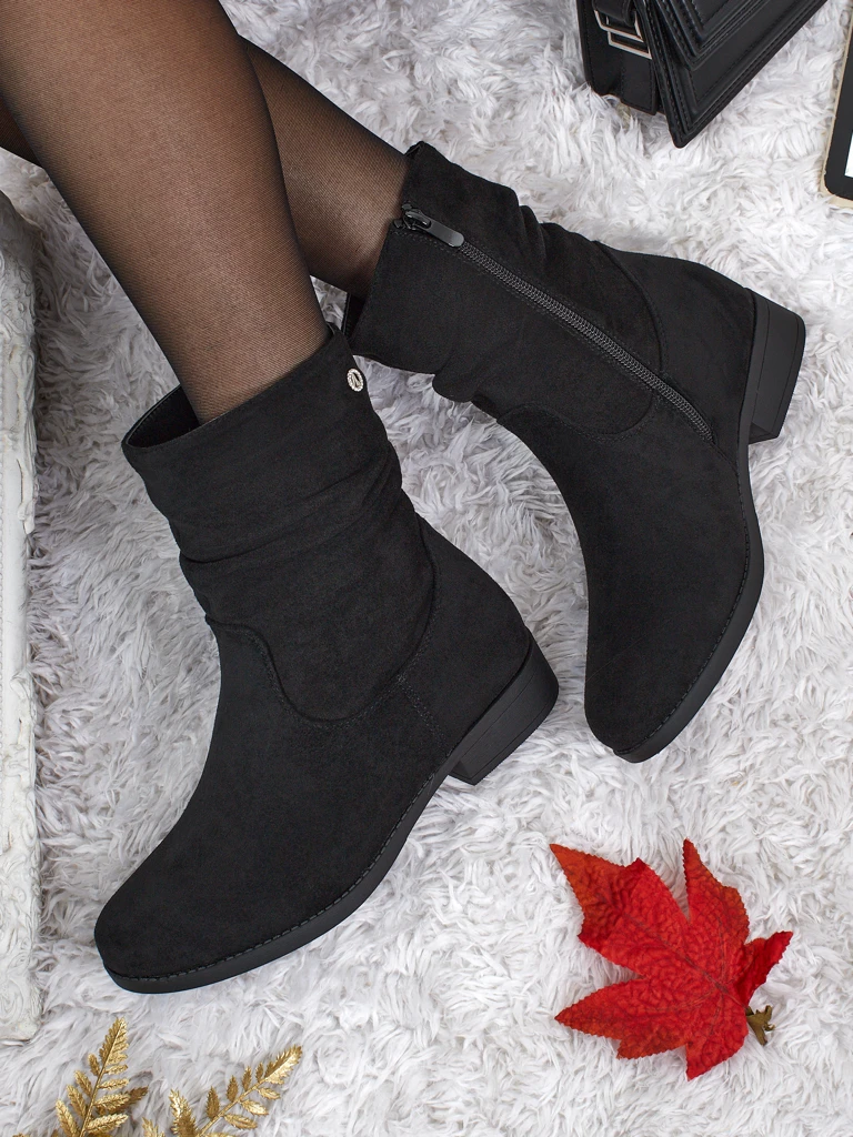 Високи дамски еко велурени боти Norvia