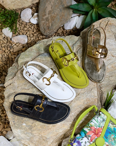 Royalfashion Дамски сандали с джапанки в черно Imonel