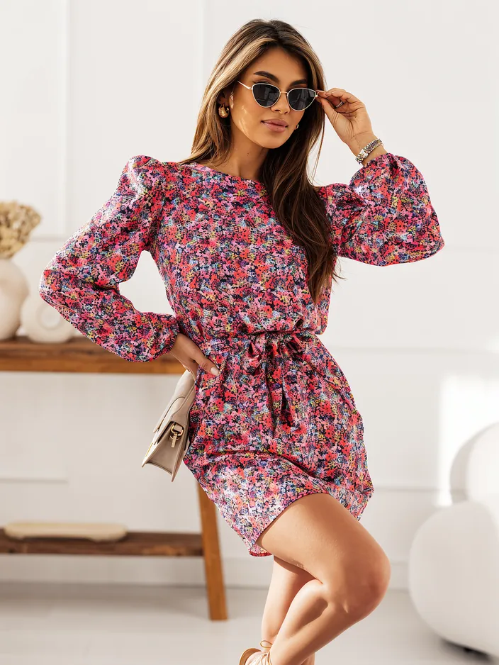 Рокля мини в цветя Royalfashion за жени с бухнали ръкави и колан