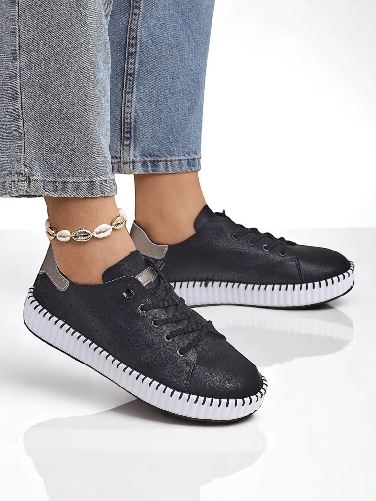 Royalfashion Дамски ажурни сникърси Luna Lace