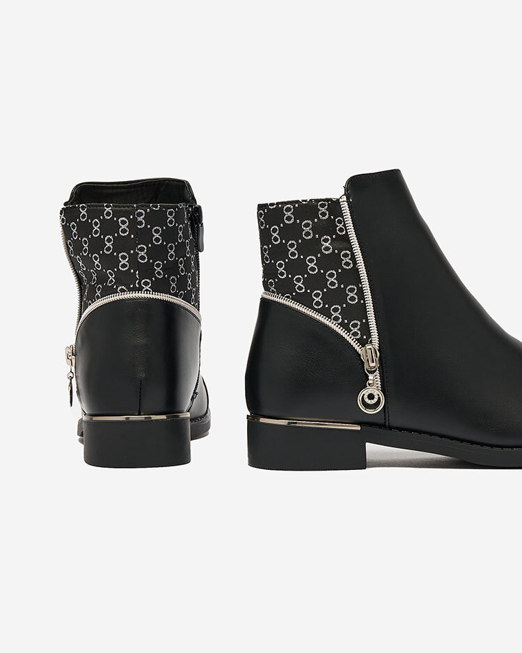 Royalfashion Черни дамски ботуши a'la sztyblety Orlaa