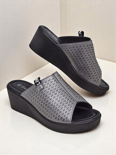 Royalfashion Дамски чехли на платформа Luna Wedge