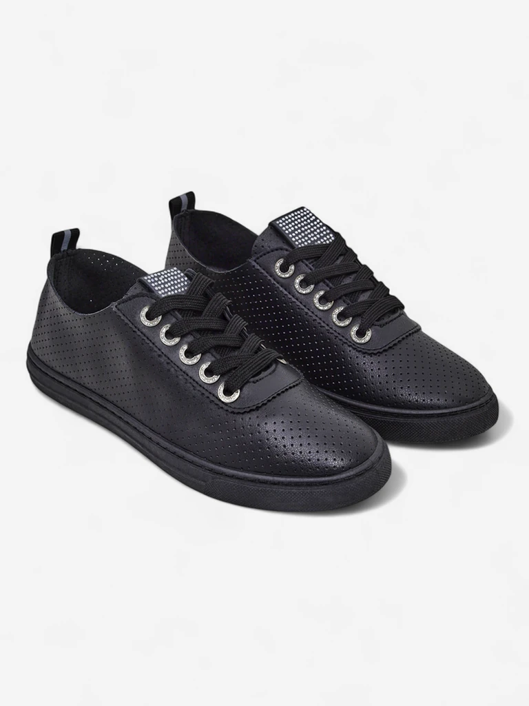 Royalfashion дамски маратонки с камъчета Cytorrie