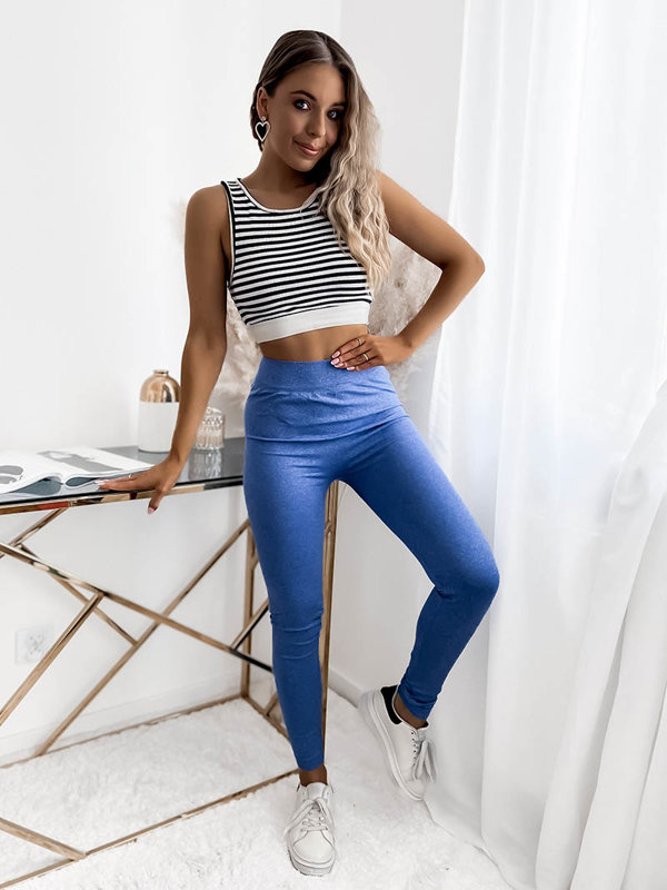 Дамски клинове в синьо- Облекло