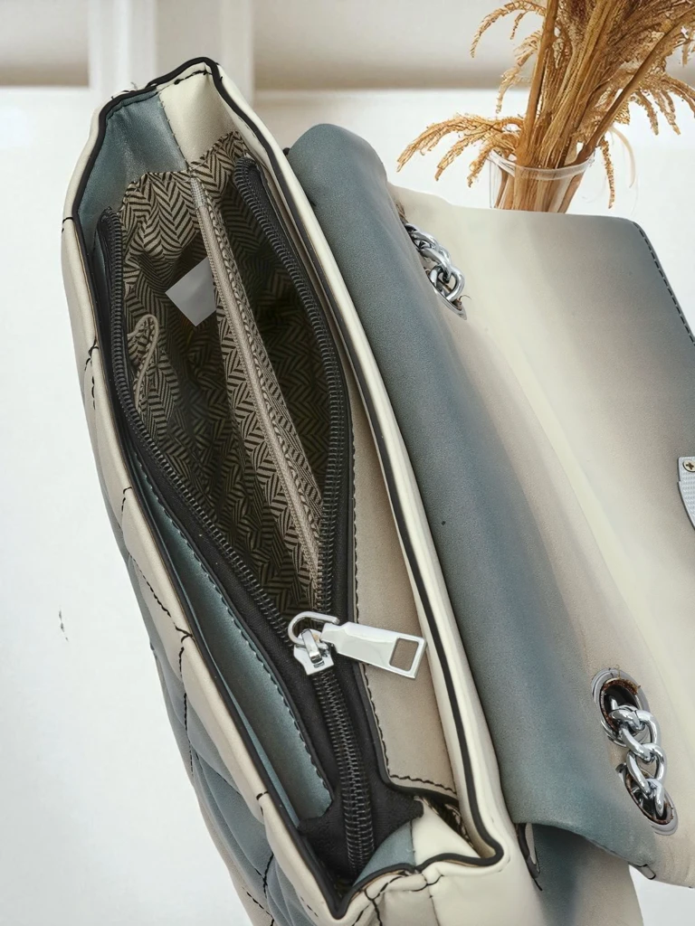 Royalfashion Малка дамска чанта от еко кожа омбре Sophie Rose