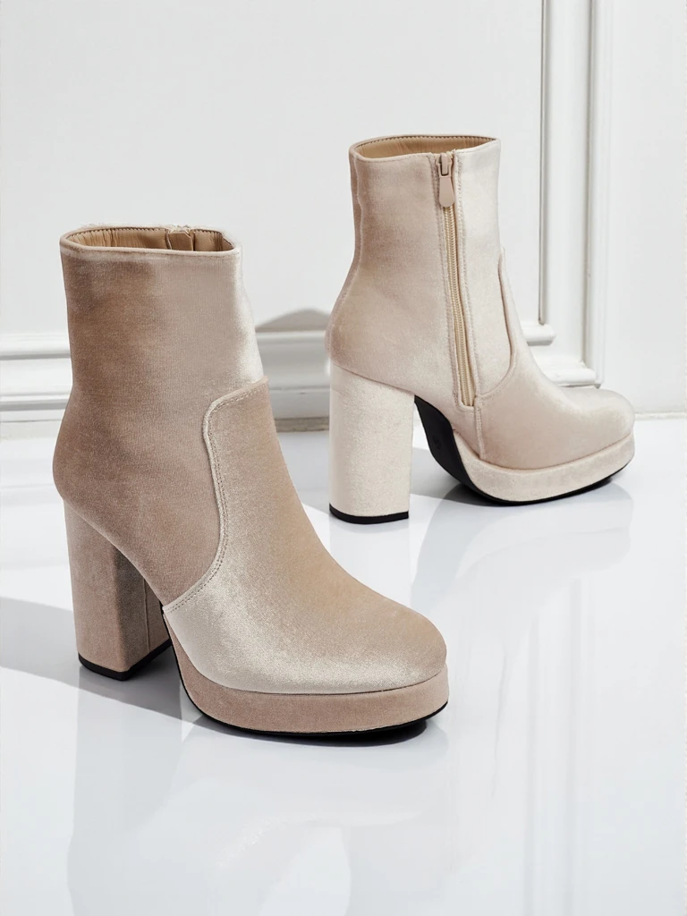 Дамски боти на ток, имитация на велур, Miss