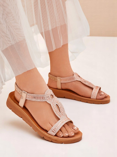 Royalfashion Дамски сандали с декоративни каишки Ava Shine