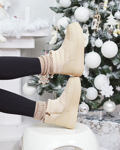 Royalfashion Дамски ботуши за сняг в бежов цвят Fopinia