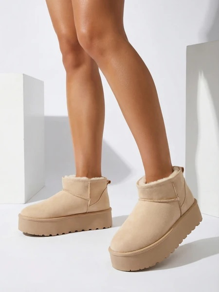 Royalfashion Дамски ботуши за сняг на платформа a'la Dagodo