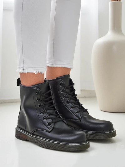 Royalfashion Женски ботуши Frioze