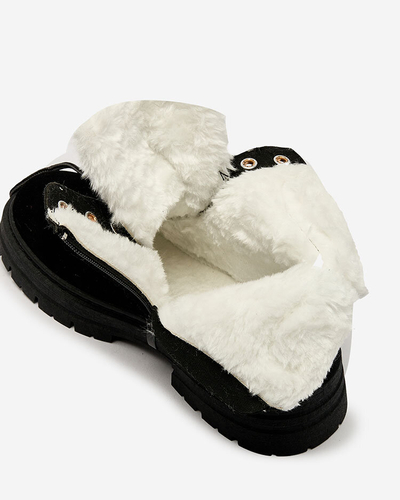 Royalfashion Дамски изолирани ботуши тип "трапер" в черно Radoras