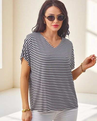 Блуза от вискоза с къс ръкав и блестящо покритие на Royalfashion