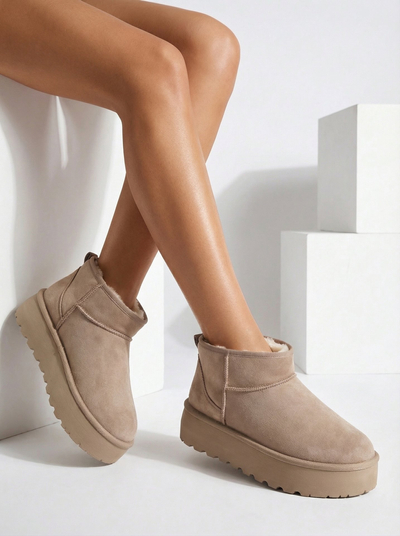 Royalfashion Дамски ботуши за сняг на платформа a'la Dagodo