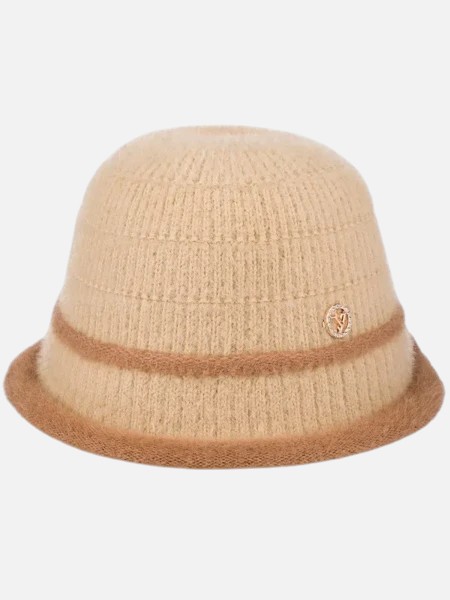 Дамска шапка бомбе с декорация Daisy Bloom